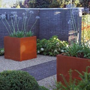 Pot pour fleur bac cube rouillé - extérieur jardin - H.100cm Corten