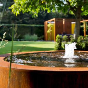 Table d'eau ronde fontaine avec LED - extérieur jardin - Ø.100xH.75cm Acier Corten