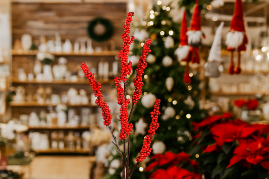 Branche artificielle d'Ilex baies rouges - composition florale - H.70cm - R1