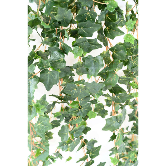 Feuillage artificiel chute de Lierre en piquet - 1039 feuilles artificielles - H.200cm vert