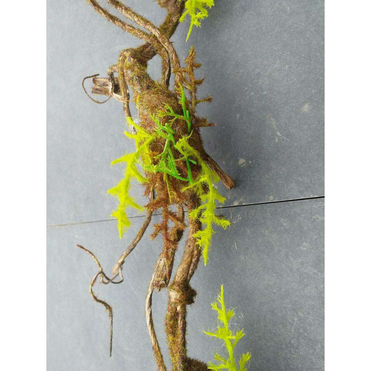 Liane artificielle en carton trempé avec mousse - décors intérieur - H.100cm