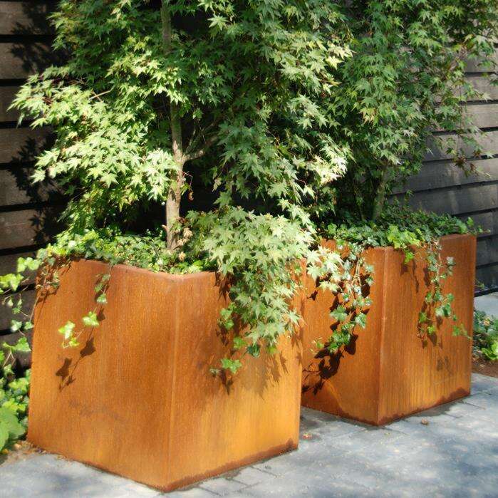 Pot pour fleur bac cube rouillé - extérieur jardin