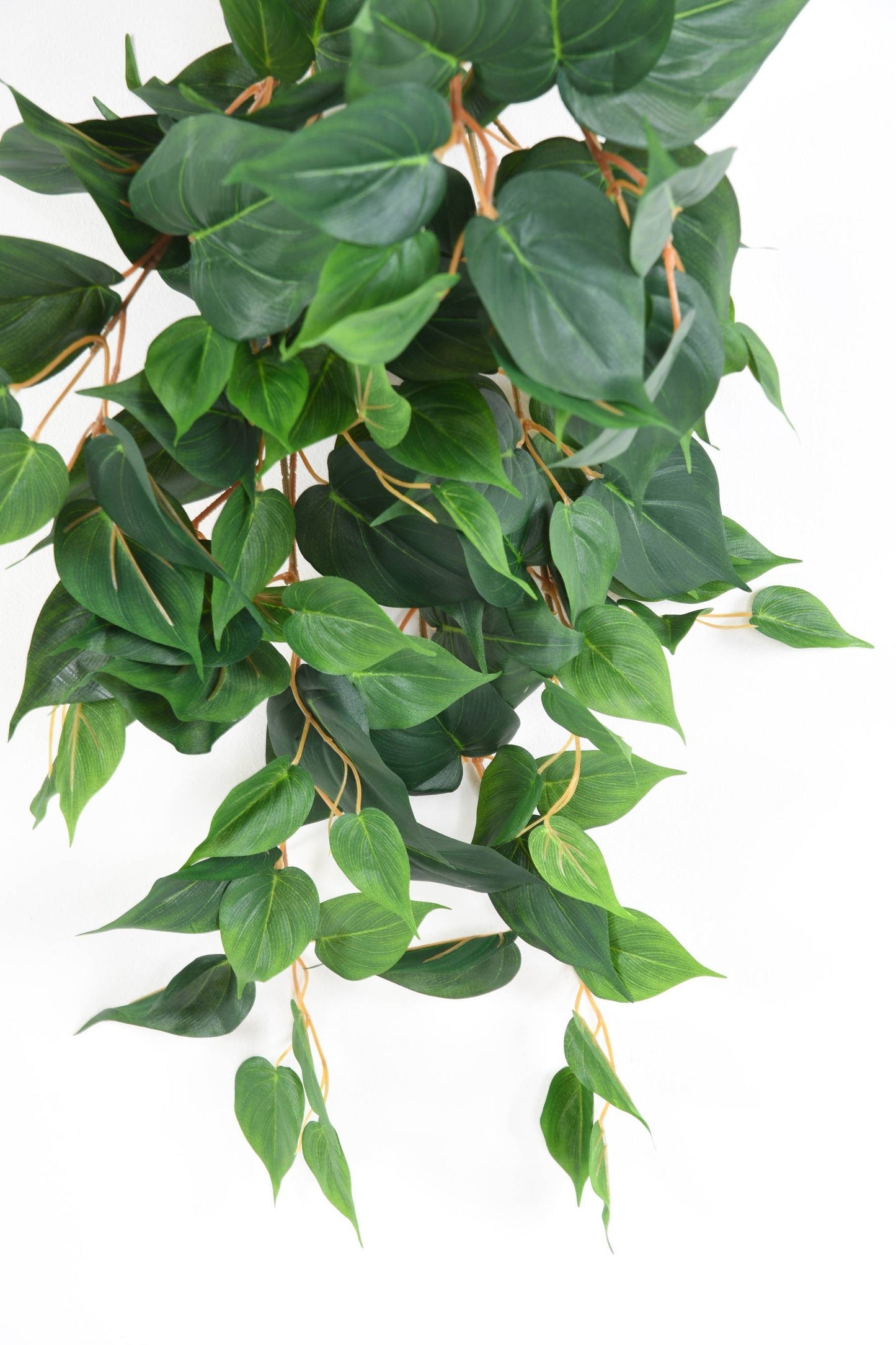 Feuillage artificiel chute de Pothos en piquet - décoration intérieur - H.65cm vert - K4